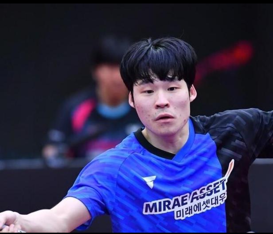 包含雄鹿实现横扫对手，内外线协同进攻全面展现的词条
